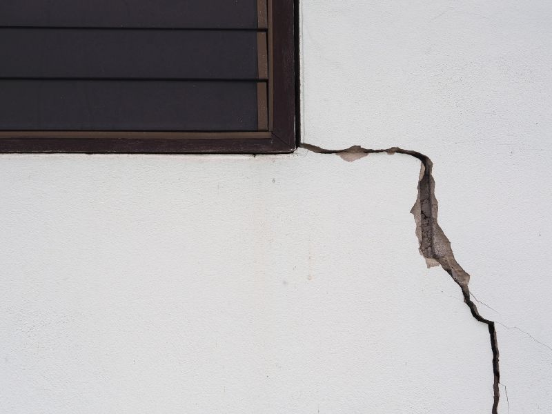 Foundation Crack Repair in Lakewood, WA
